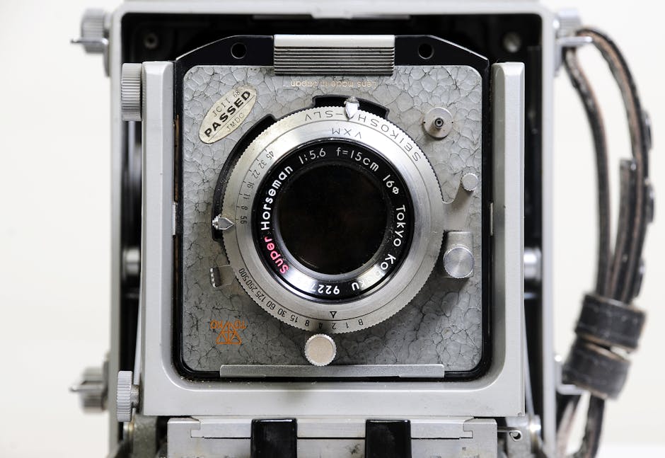 Professional camera lens representing precision and focus